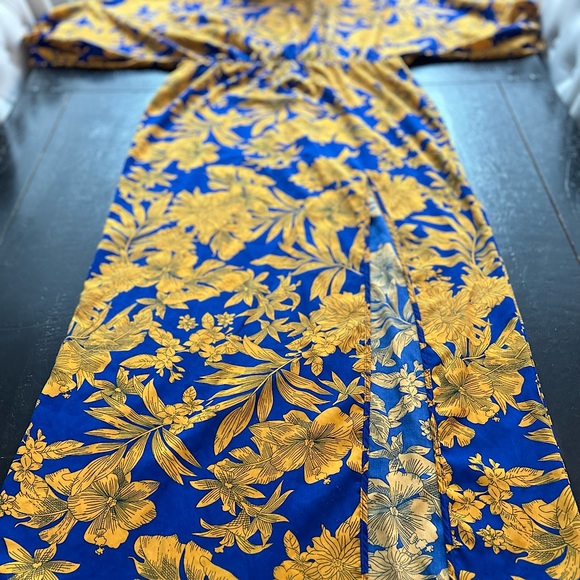 PRETTY LITTLE THING Women’s Size 10 Tropical Print Batwing Sleeve Maxi Dress - Picture 4 of 12
